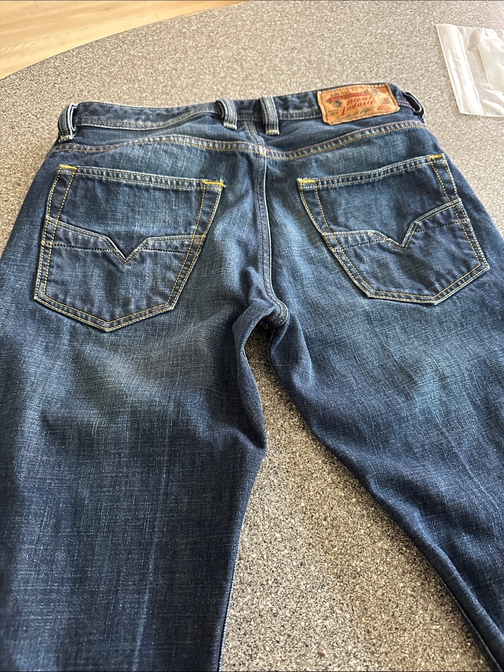 Diesel Larkee Relaxed Jeans Men’s 30x32 Dark Wash Made in Romania 2011 0074W
